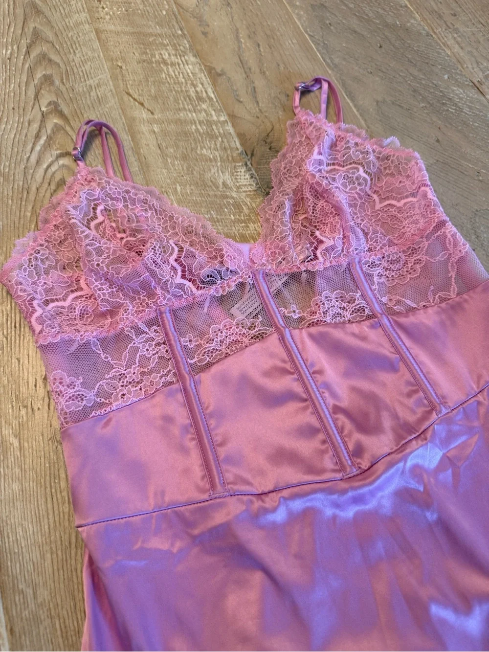 Victoria’s Secret Pink Lace-Trim Satin Chemise Slip Stretchy M